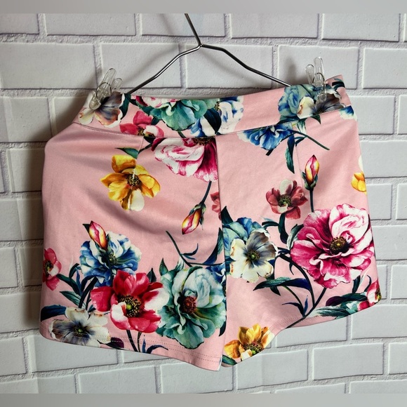 ANOTHER STORY Floral Pink Women's Shorts/size S - Picture 4 of 6